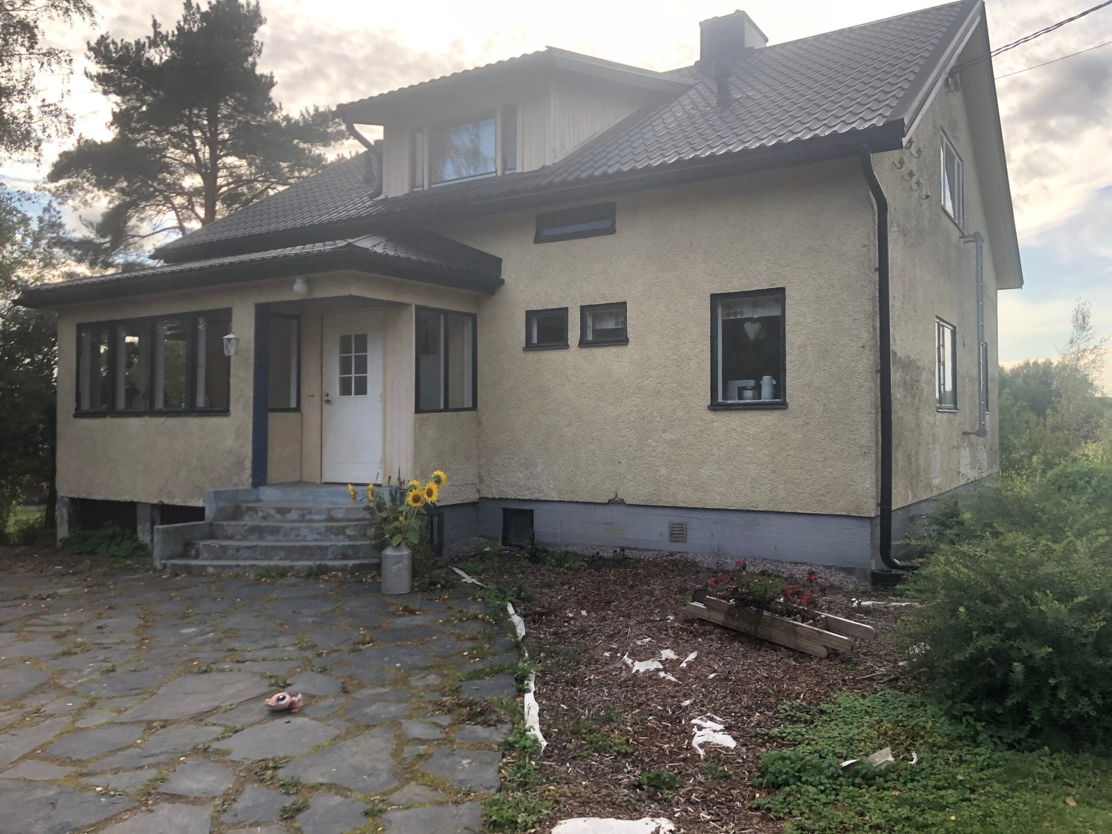 Julkisivuremontti_Piikkiö_ennen Julkisivuremontti_Piikkiö_ennen